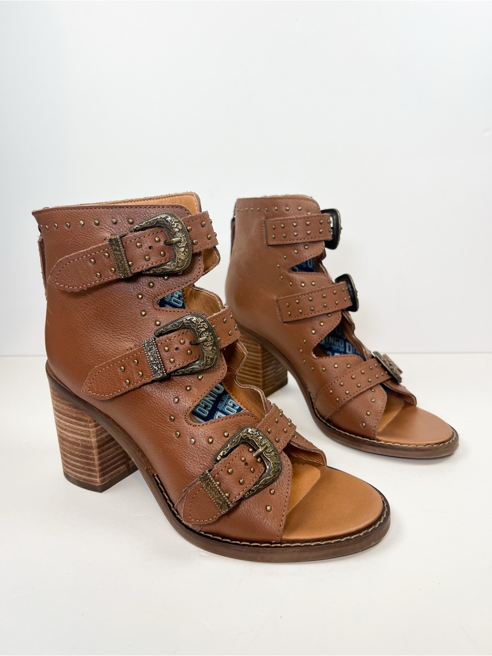 Dingo Ziggy Sandal Booties Tan Brown Leather Western Heeled Buckle size 7